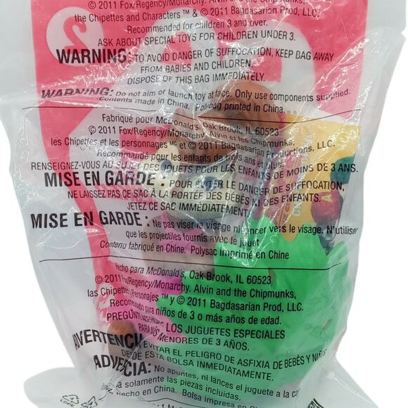 McDonalds Alvin Chipmunks 2011 Brittany Chipwrecked Toy Happy Meal Collectible - Picture 5 of 10